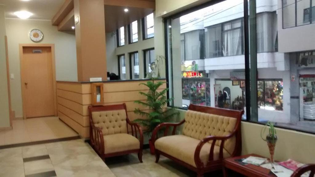 Hotel Flor De Los Andes Tulcán المظهر الخارجي الصورة